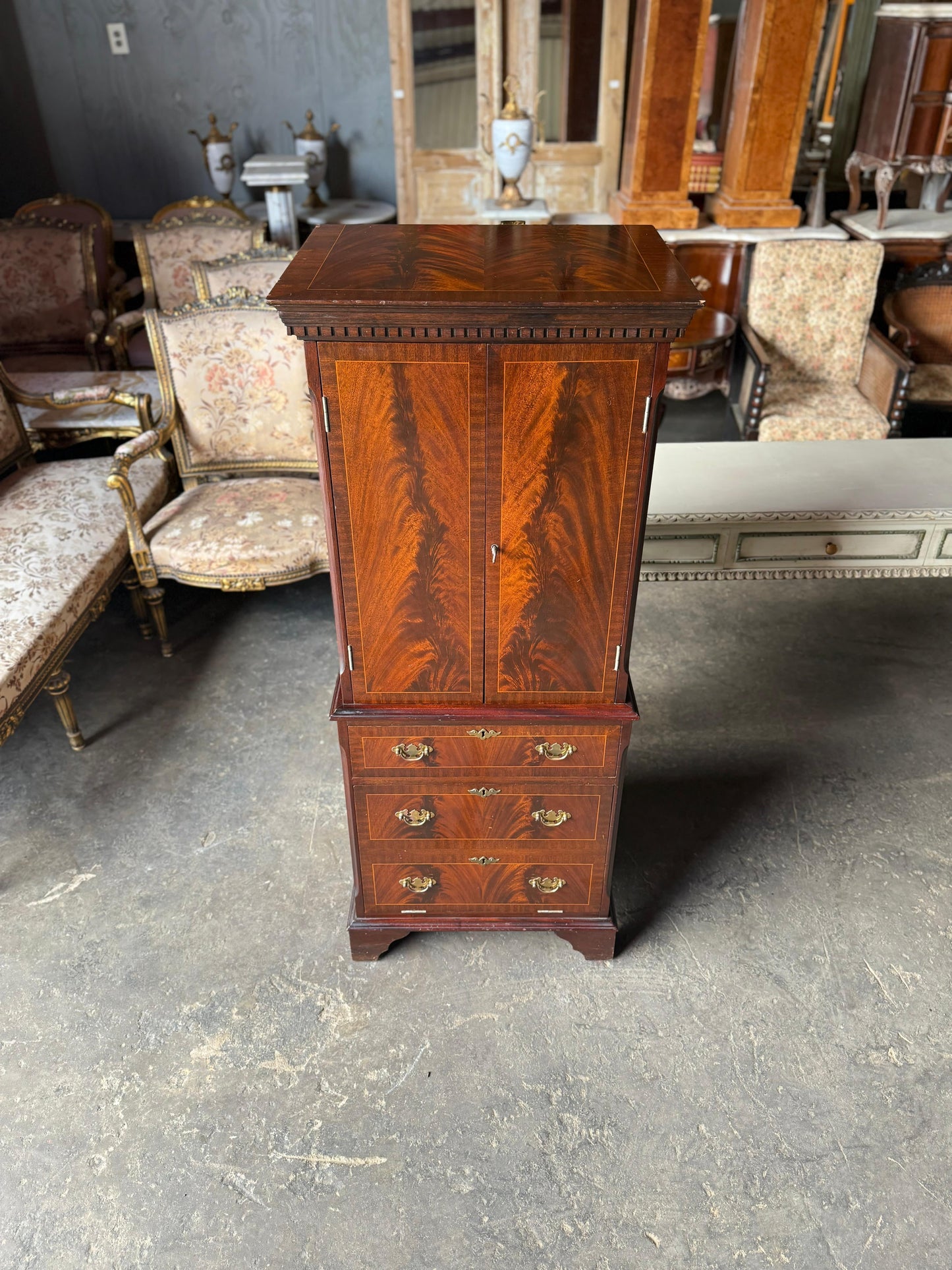 Mahogany Gentlemen's Chest