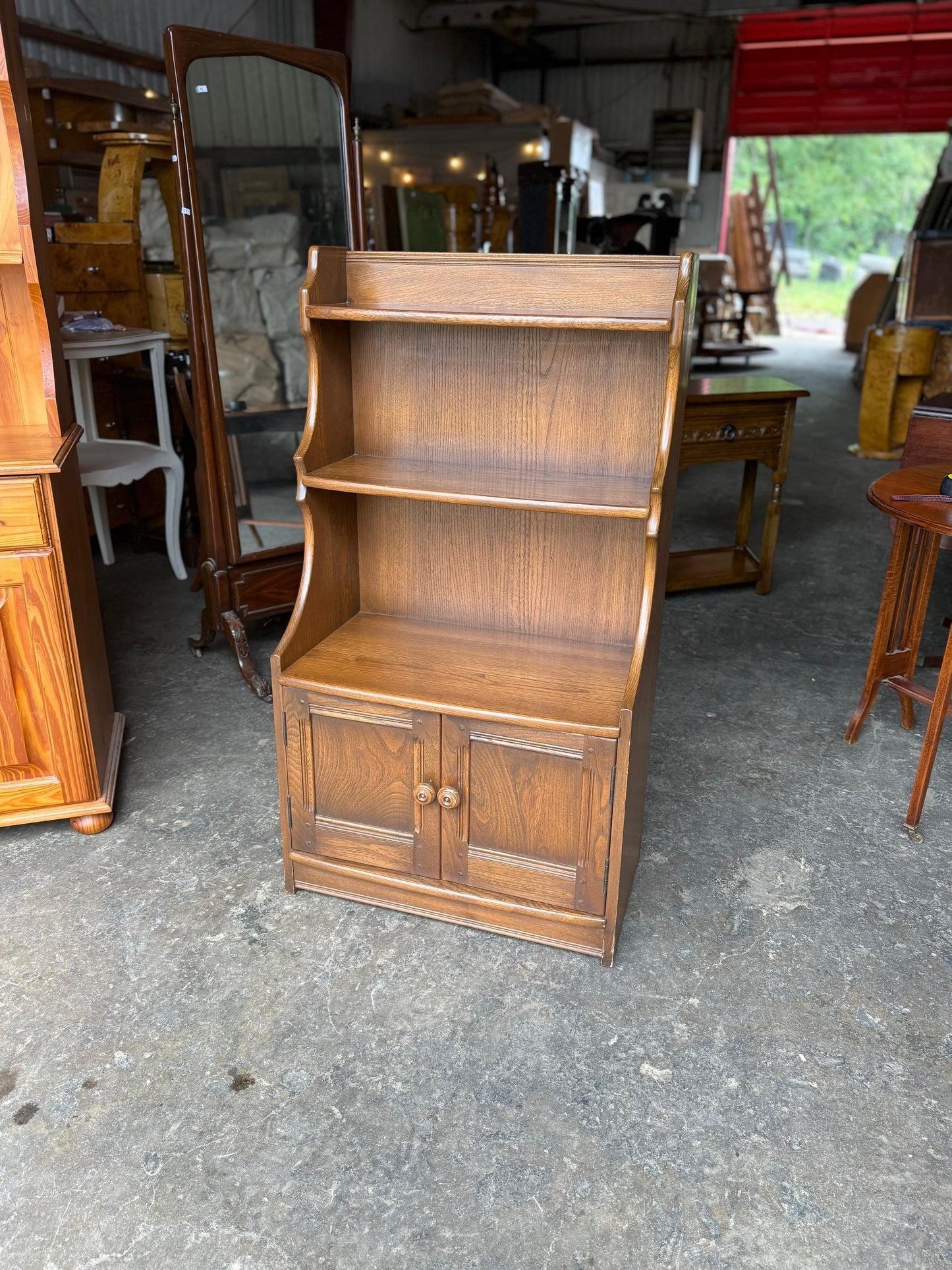 Midcentury English Bookshelf