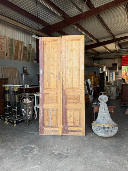 Antique wooden Door